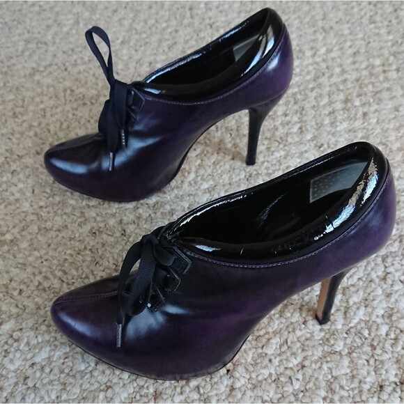 Max Studio Zanzibar heeled low top booties in eggplant Purple size 6M - Picture 3 of 15